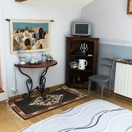 Le Logis De La Mesanchere Konukevi Apremont (Vendee)